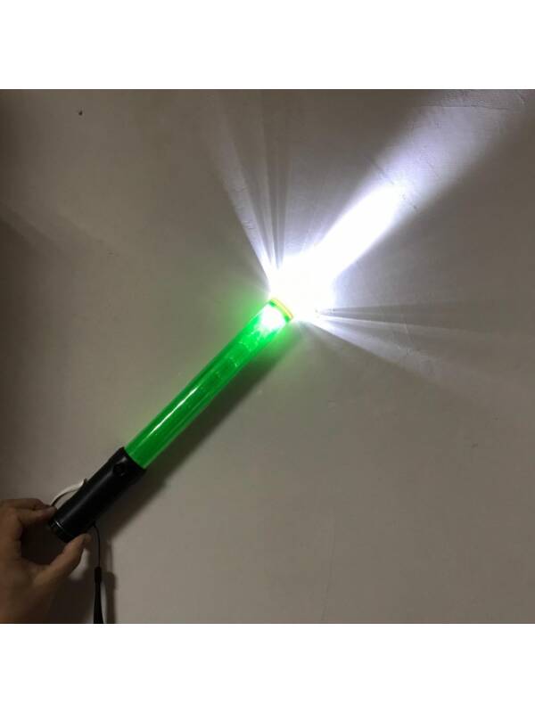 Green Signal Lighting Baton with Magnet - 37 cm