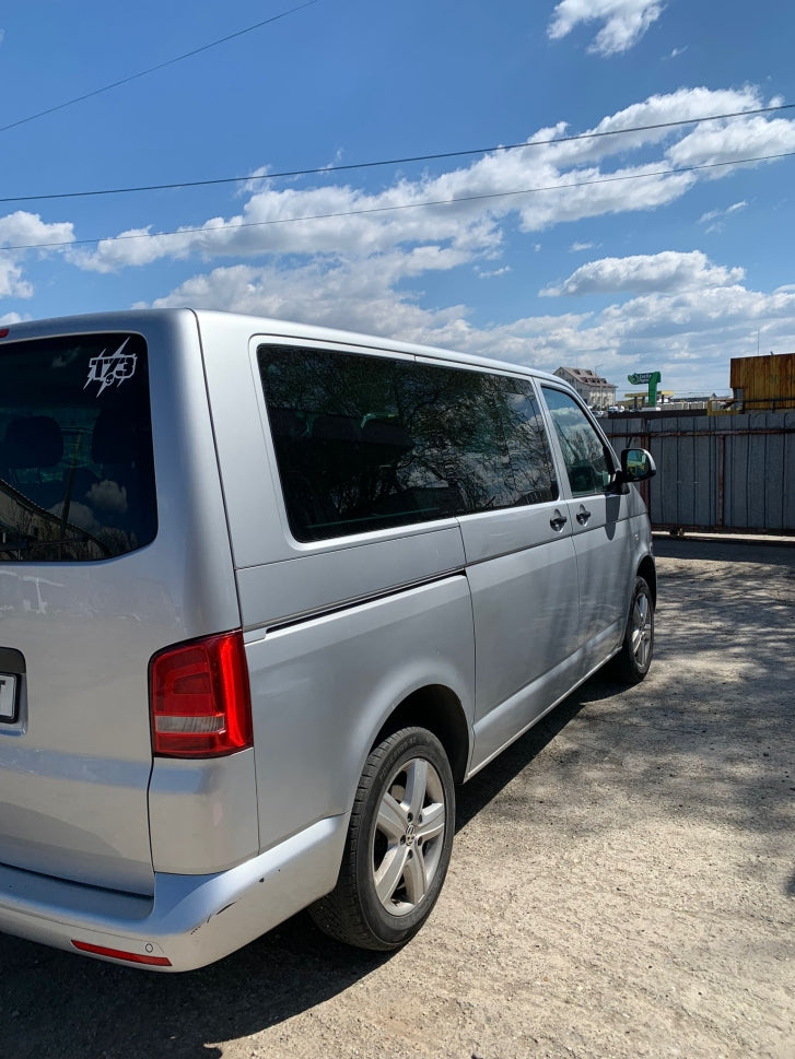 Volkswagen Caravelle T5 7HC 2015 Diesel Vehicle 2.0 TDi 180 HP