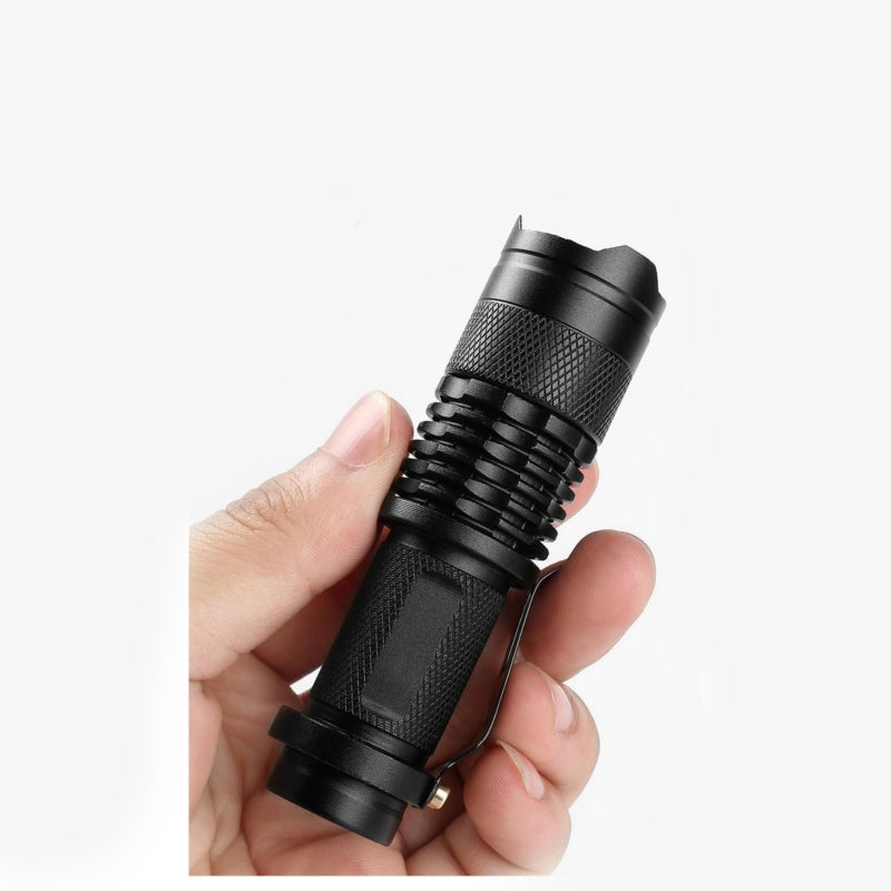 Telescopic Focus Flashlight 3W Red Light (No Battery)
