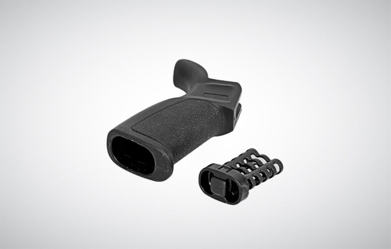 Rubberized AR-15 Grip with Beavertail