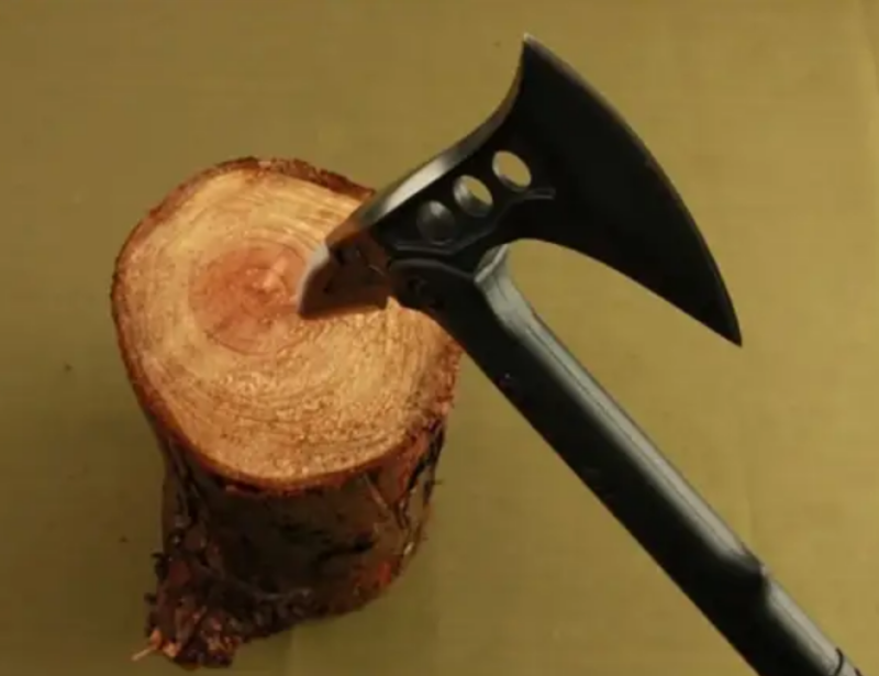 SOG Tomahawk Tip M48 Tactical Axe